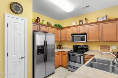 4102 Pinehurst Circle #Apt 1i, Little River, SC 29566 - Photo 5