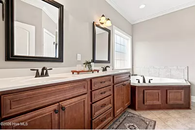 1701 Cambria Drive #B, Greenville, NC 27858 - Photo 17