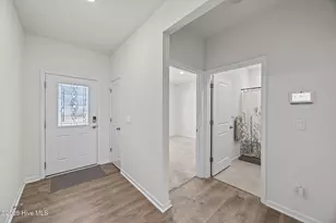 4449 Marthas Vlg Ln, Ayden, NC 28513 - Photo 5