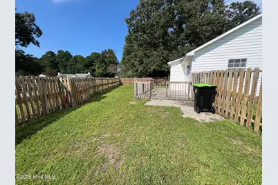 105 White Ash Lane, New Bern, NC 28562 - Photo 17