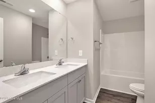 73 W Emily Gardens Dr, Selma, NC 27576 - Photo 29