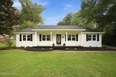 5203 Meadowbrook Drive, Trent Woods, NC 28562 - Photo 1