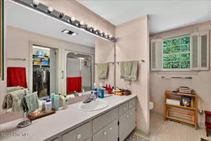 618 N Church St, Mount Olive, NC 28365 - Photo 39