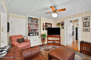 618 N Church St, Mount Olive, NC 28365 - Photo 33