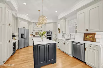 708 Planters Row, Wilmington, NC 28405 - Photo 21