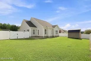 327 Tamarack Dr, Ayden, NC 28513 - Photo 33