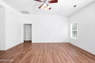 100 Willowbend Dr, Burgaw, NC 28425 - Photo 5