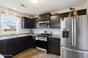 3246 Austin Ave, New Bern, NC 28562 - Photo 3