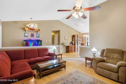 4909 Creekside Drive, New Bern, NC 28562 - Photo 9