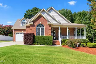 505 River Knoll Dr, Clayton, NC 27527 - Photo 3