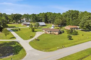 304 Halls Creek Rd, New Bern, NC 28560 - Photo 37