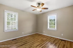304 Halls Creek Rd, New Bern, NC 28560 - Photo 5