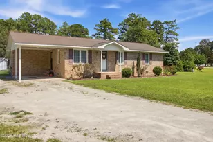 304 Halls Creek Rd, New Bern, NC 28560 - Photo 7