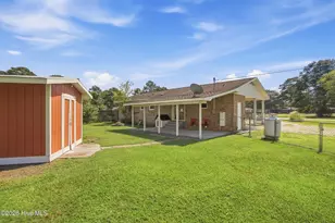 304 Halls Creek Rd, New Bern, NC 28560 - Photo 25
