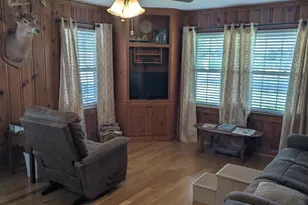 411 Main St, Newton Grove, NC 28366 - Photo 9
