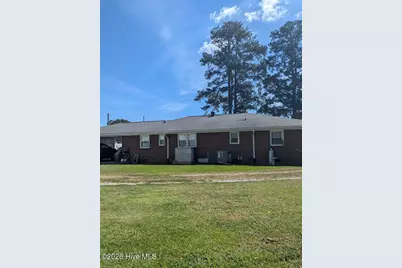 411 Main Street, Newton Grove, NC 28366 - Photo 3