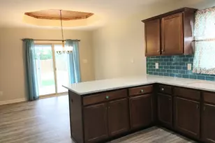 526 Deep Inlet Dr, Sneads Ferry, NC 28460 - Photo 5