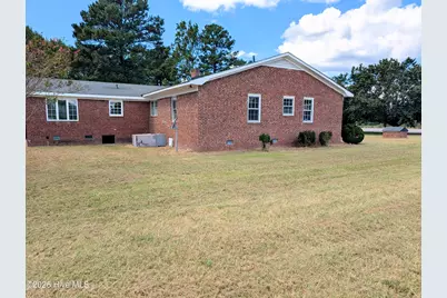 1066 Edwards Fork Road, Scotland Neck, NC 27874 - Photo 3
