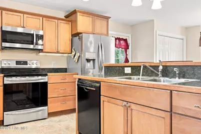 2225 Kathleen Drive, Greenville, NC 27858 - Photo 25