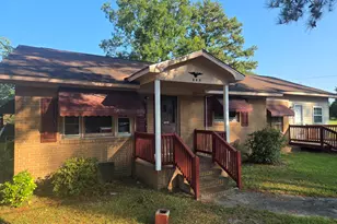 208 Center St, Williamston, NC 27892 - Photo 3