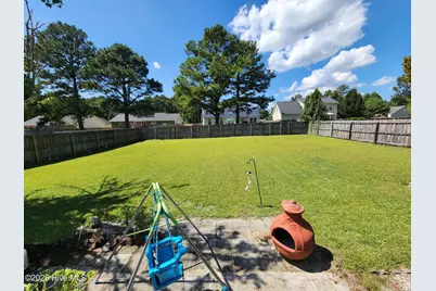302 Carlisle Court, Jacksonville, NC 28540 - Photo 21