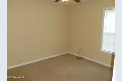 302 Carlisle Court, Jacksonville, NC 28540 - Photo 15