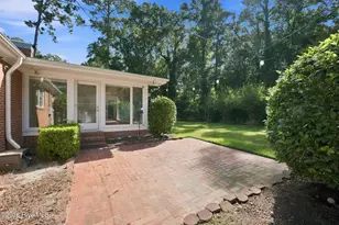 3601 Wedgewood Dr, Trent Woods, NC 28562 - Photo 41