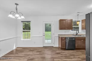 2339 Burgaw Hwy, Jacksonville, NC 28540 - Photo 25
