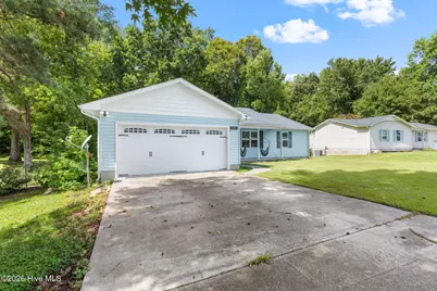 216 S Creek Drive, Jacksonville, NC 28540 - Photo 3