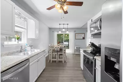 216 S Creek Drive, Jacksonville, NC 28540 - Photo 13