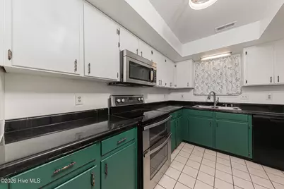 506 Sarah Court, Jacksonville, NC 28540 - Photo 17