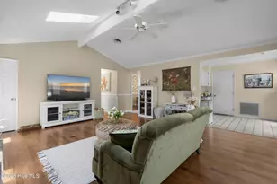 5 E Pine Ct, Carolina Shores, NC 28467 - Photo 7