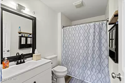 109 Halls Creek Drive, Swansboro, NC 28584 - Photo 21