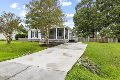 109 Halls Creek Drive, Swansboro, NC 28584 - Photo 3