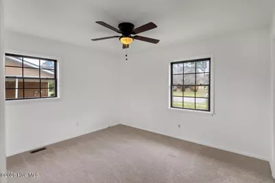 742 Newport Road, Fayetteville, NC 28314 - Photo 29