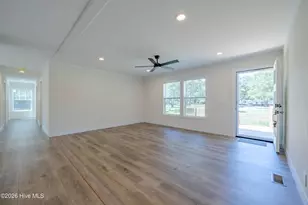 120 Edgewater Ln, Richlands, NC 28574 - Photo 9
