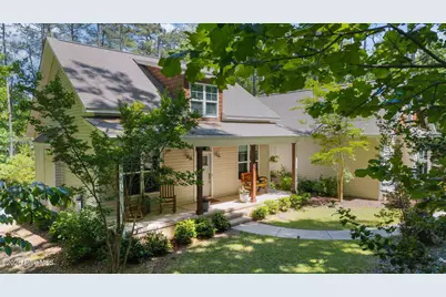 1659 E Indiana Avenue, Southern Pines, NC 28387 - Photo 5