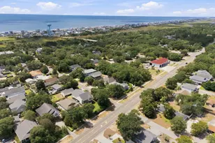 303 E Oak Island Dr, Oak Island, NC 28465 - Photo 3