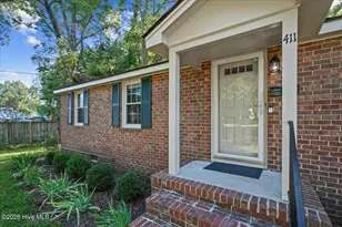 411 S 3rd St, Smithfield, NC 27577 - Photo 5