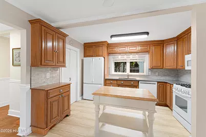 1502 Shackleford Street, Morehead City, NC 28557 - Photo 17