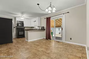 200 Paceville Rd, Selma, NC 27576 - Photo 5