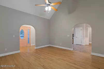 118 Shellbank Drive, Sneads Ferry, NC 28460 - Photo 5