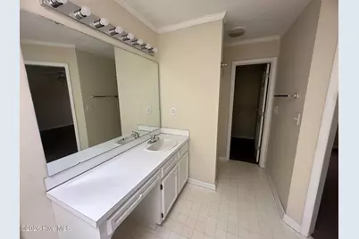 3939 Sterling Pointe Drive #Sss1, Winterville, NC 28590 - Photo 9