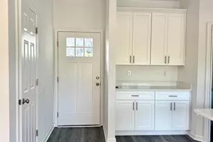 304 Miller St, Chadbourn, NC 28431 - Photo 3