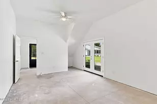 194 Steep Hill Dr, Swansboro, NC 28584 - Photo 33