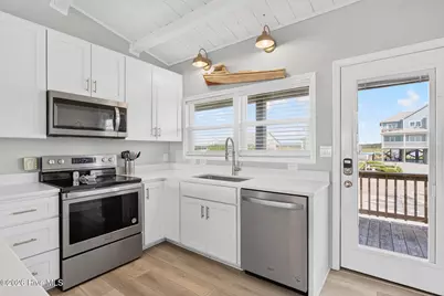 6011 W Beach Drive, Oak Island, NC 28465 - Photo 9