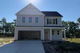702 Finger Lks Dr, Jacksonville, NC 28546 - Photo 1