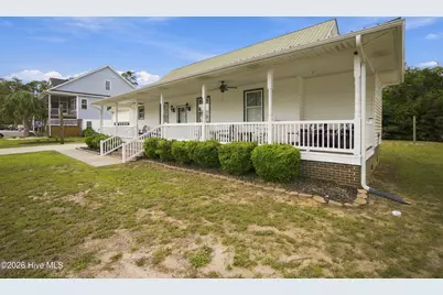321 NE 60th Street, Oak Island, NC 28465 - Photo 35