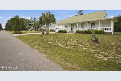 321 NE 60th Street, Oak Island, NC 28465 - Photo 41