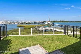 511 Turner St, Beaufort, NC 28516 - Photo 21